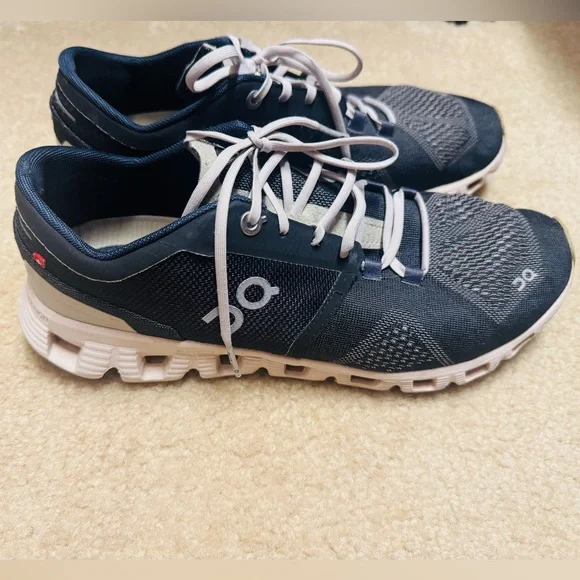 On Women's Cloud X Shift Sneakers | Size 8.5 | Black & Pearl | Lightly Worn - Picture 2 of 4